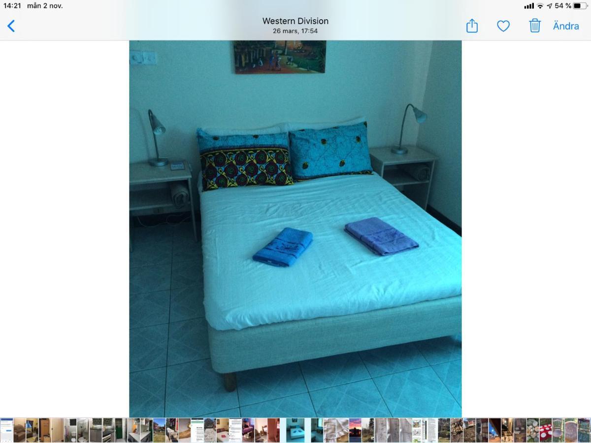 Anns Guesthouse Bakaugambia Eksteriør billede